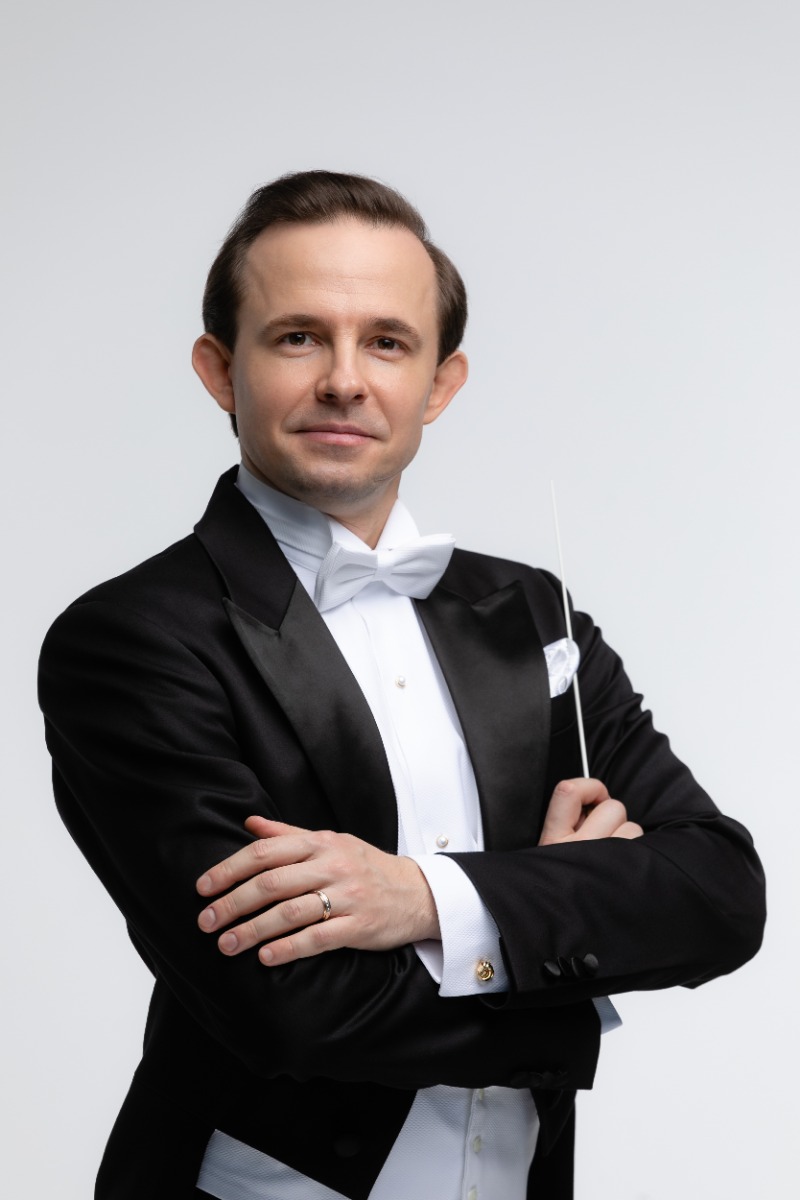 Красноярский академический симфонический оркестр. Дирижер Михаил Мосенков 