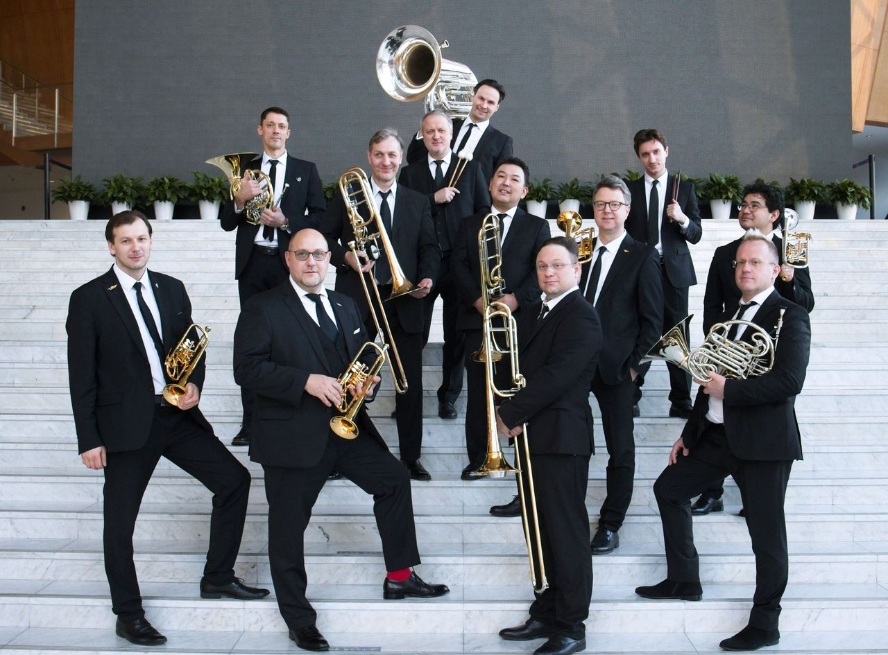 "Бах и джаз". Ансамбль musicAeterna Brass
