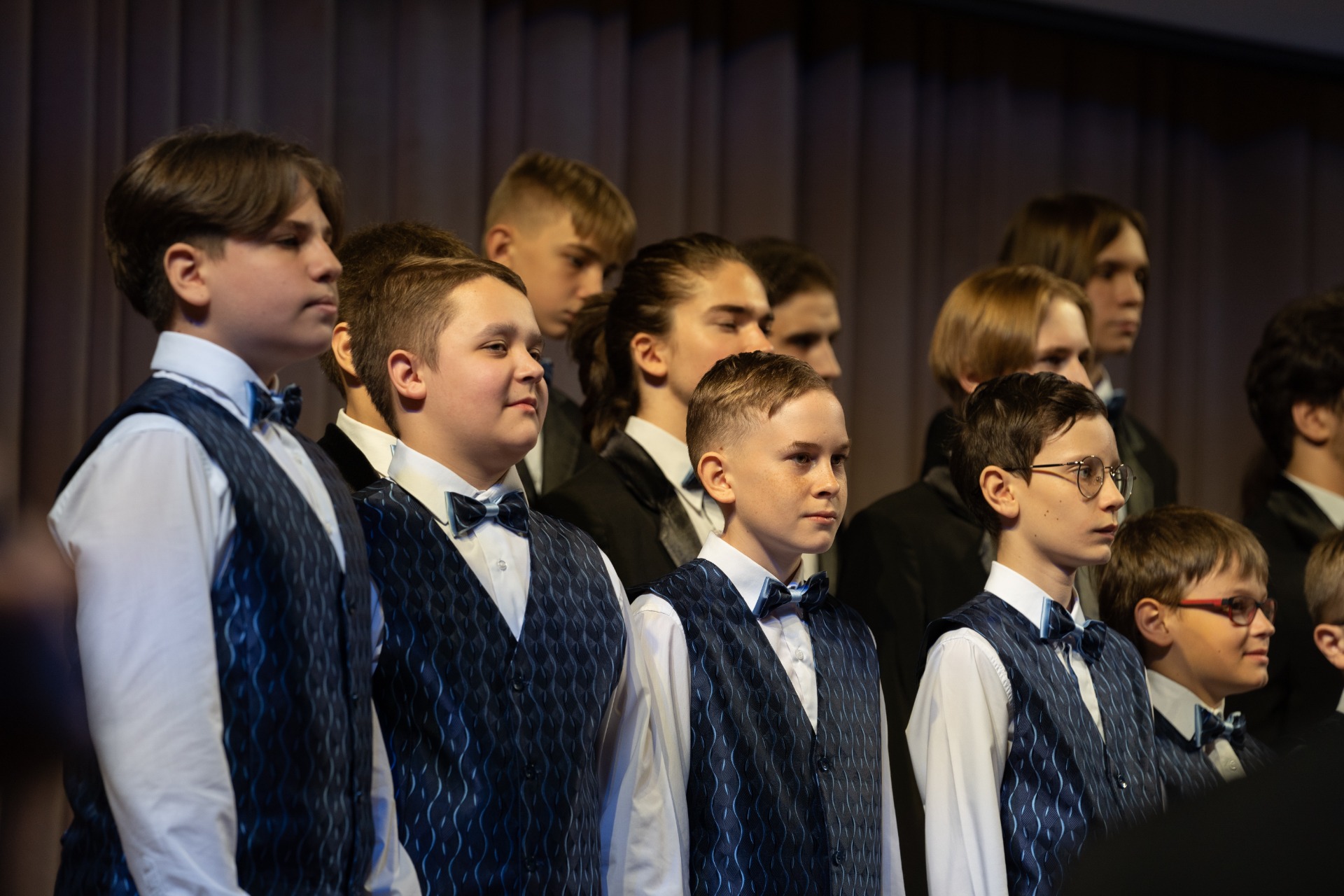 Когда поют мужчины. Детская студия "Каприччио"