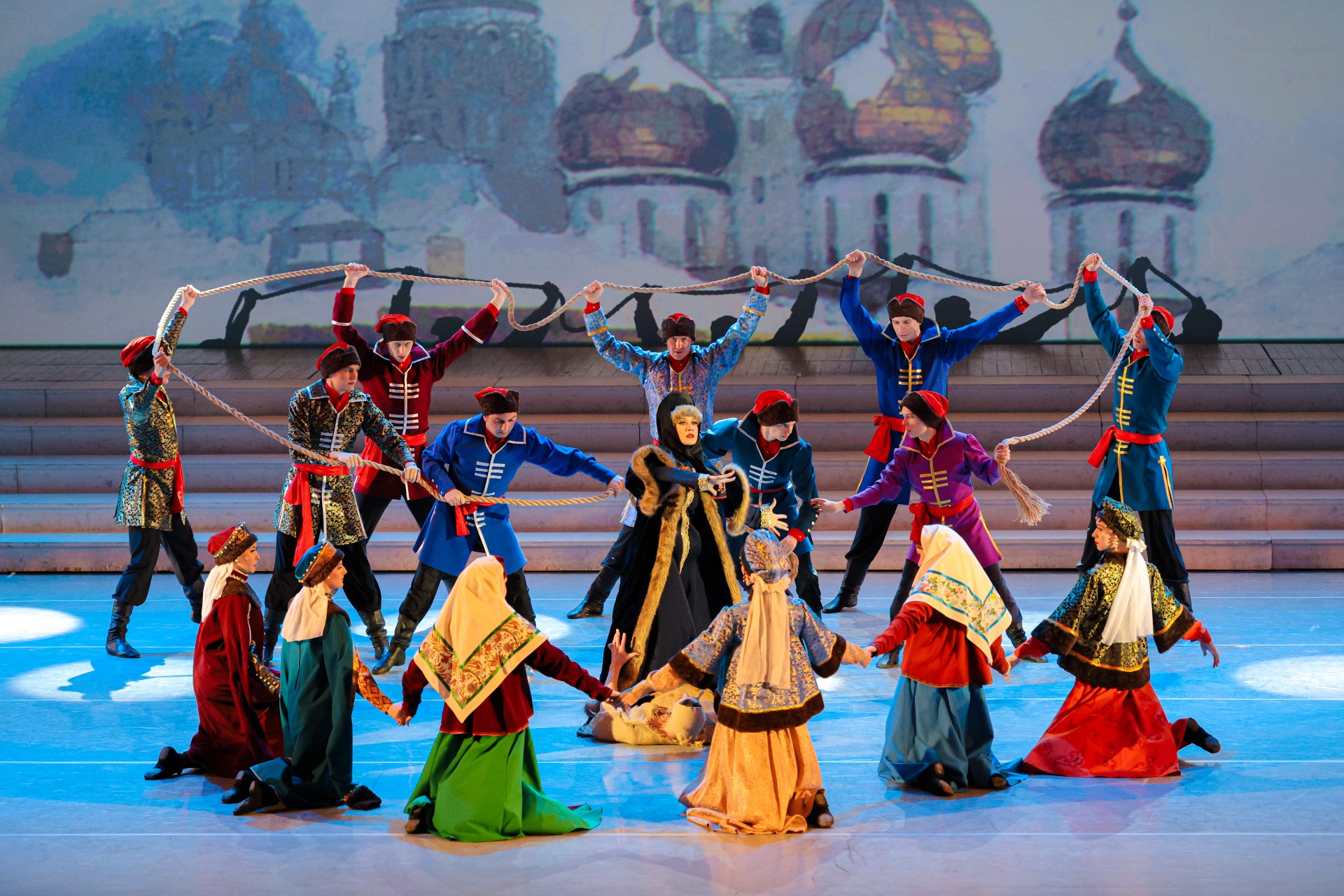 "Суриков. Эксперимент" по мотивам картин В.И. Сурикова. Ансамбль танца "Енисейские зори" им. Г.М. Петухова