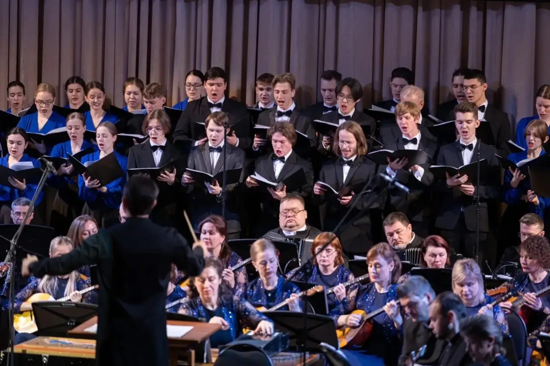 Торжественное открытие ХХХ юбилейного фестиваля "Весенние хоровые капеллы"