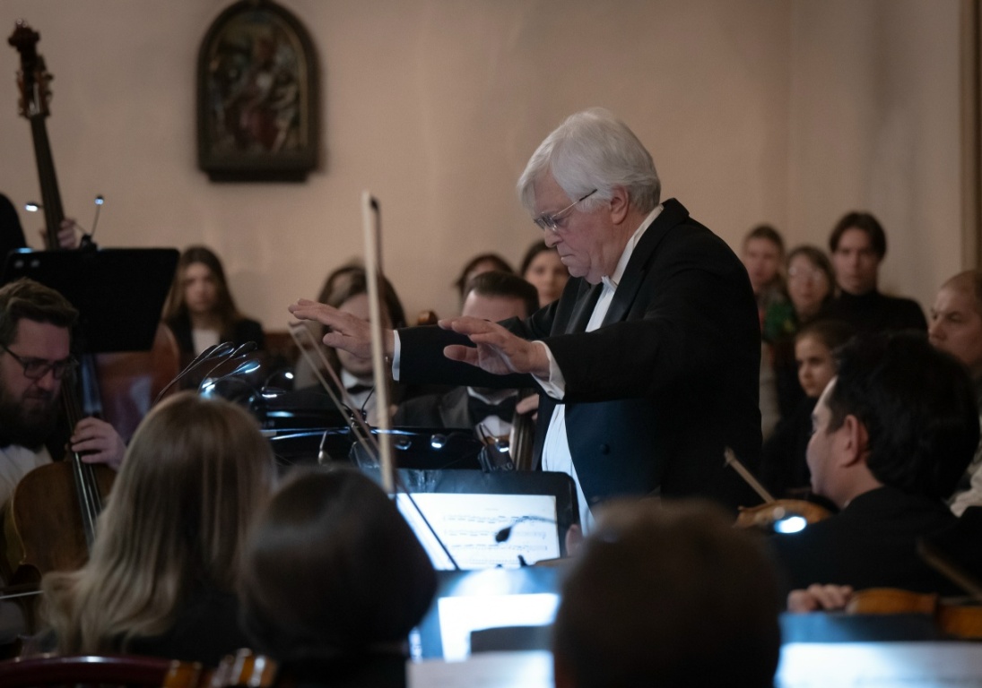 Концерт-серенада. Красноярский камерный оркестр