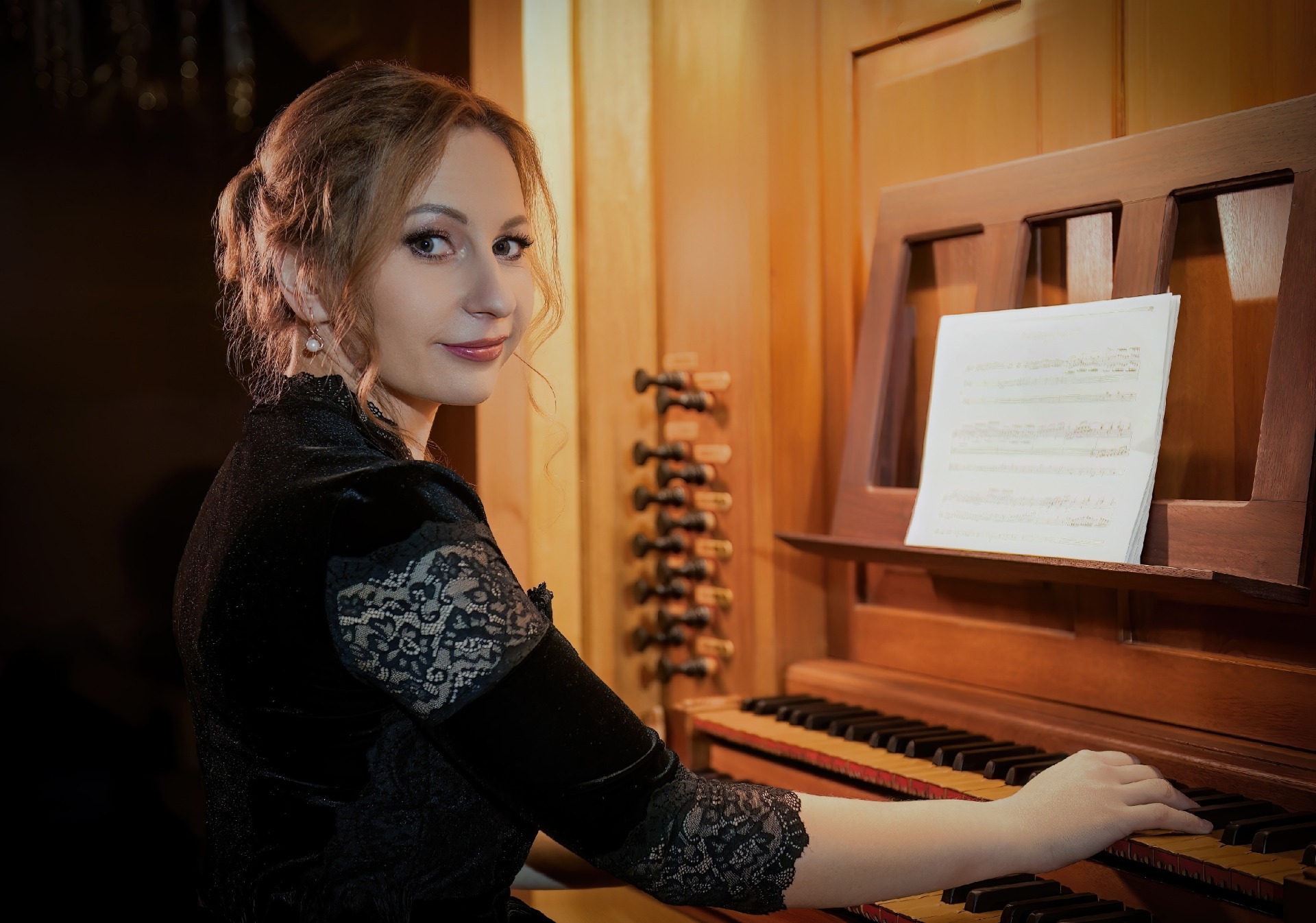 Виват, орган! Екатерина Русакова-Данилова (орган, Новосибирск)